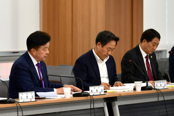 국회의원 당선인 초청 정부예산 확보 간담회 모습