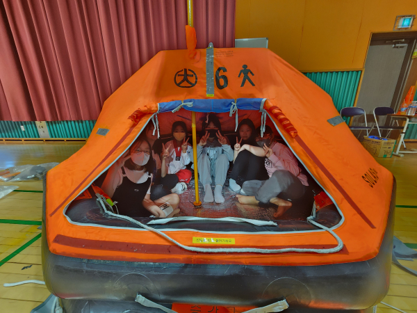 '학교로 찾아가는 수상 안전교육' 진행 모습