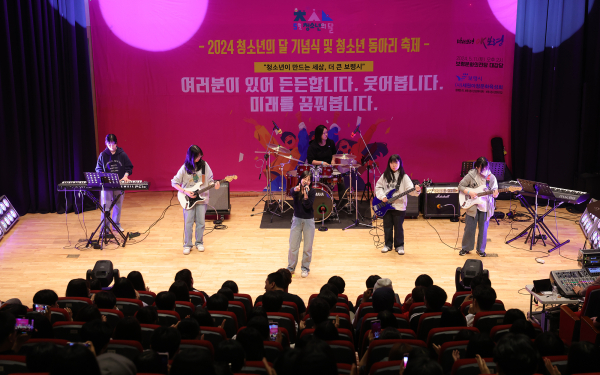 동아리 축제 개최 모습