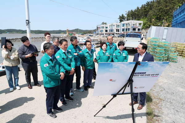 태안군의회 2024년도 상반기 주요사업장 현지답사 모습.