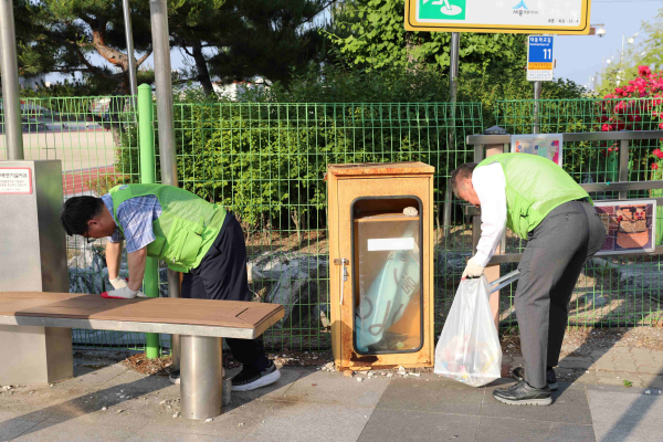세종도시교통공사, “ECO 조치원” 쓰담걷기 행사 진행 모습