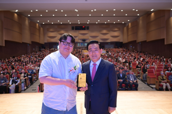 유튜버 나선욱, 백성현 논산시장