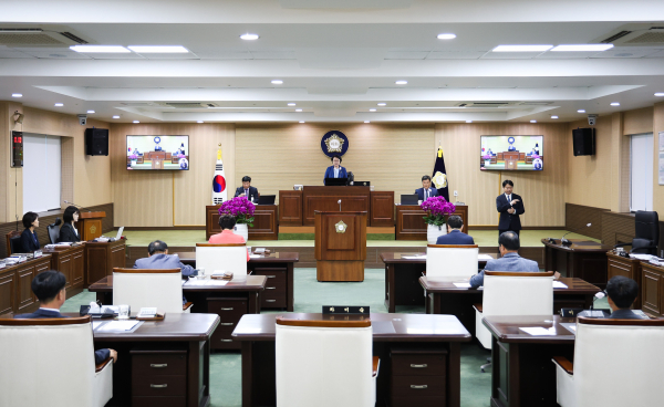 청양군의회 제300회 제1차 정례회 폐회