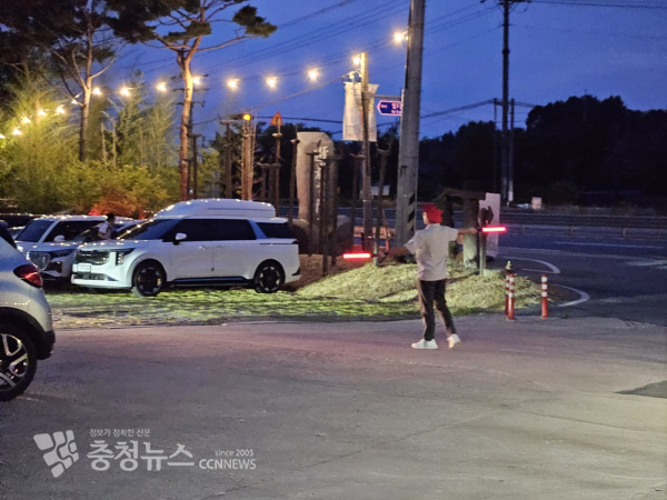 음악회가 끝난 후 차량