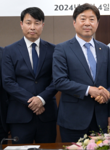 전문학 보좌관, 황명선 의원