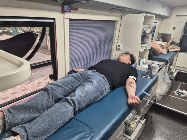 LX 한국국토정보공사 대전세종충남지역본부 생명나눔 사랑의 헌혈 활동 모습