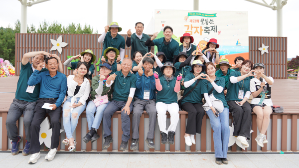 지난 22일부터 23일까지 팔봉산 어울림마당 일원에서 열린 '제23회 팔봉산 감자축제' 개최 모습