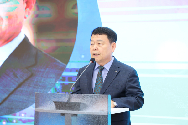 윤석대 한국수자원공사 사장이 ‘제1차 대전지역 혁신포럼 세미나’에서 개회사를 하고 있다.
