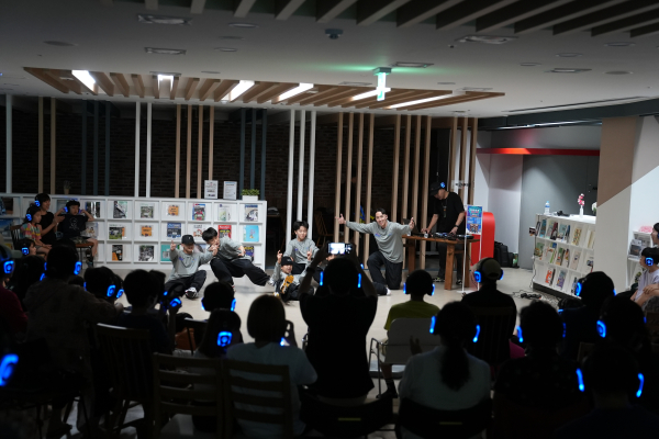 사일런트 공존 공연 사진