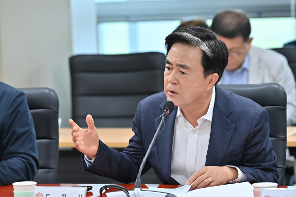 김태흠 충남지사