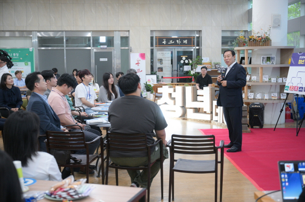 청년정책간담회 개최 모습