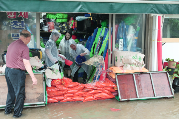 당진시장 자원봉사 모습