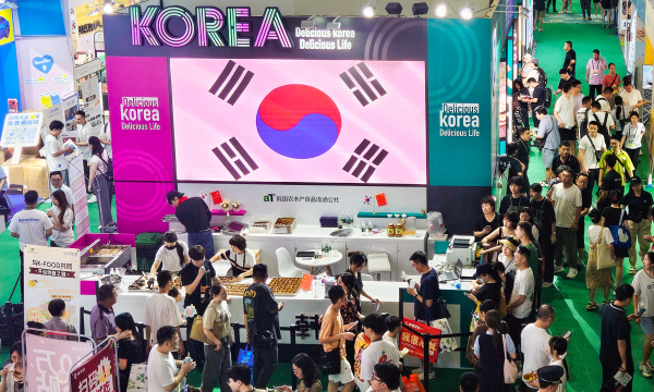 중국 CFE 프랜차이즈 박람회 ‘한국관’ 시식 행사 모습