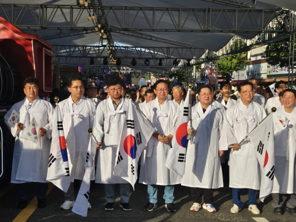 대전 0시축제 광복절 퍼레이드 참석 모습