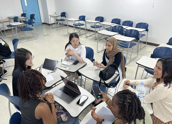 '두 세계를 맛보다: 도시 생활의 맛(Tasting Two Worlds: Flavors of Urban Life)' 한국영상대학교 방송영상미디어과 학생들과 뉴욕시립대학교 학생들