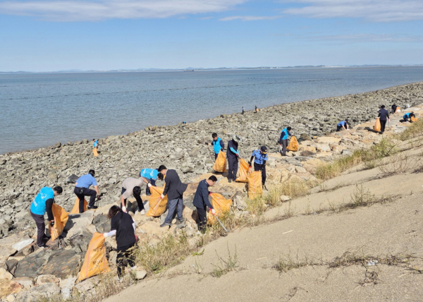 '국제 연안정화의 날' 맞이 해양 정화 활동 진행 모습