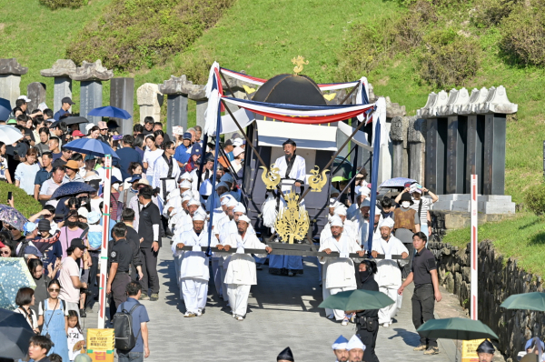 무령왕의 길 퍼포먼스 모습