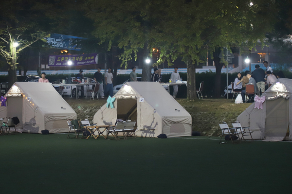 지난 27일, 지역주민과 함께한 ‘탄소중립 실천 캠핑데이’ 진행 모습