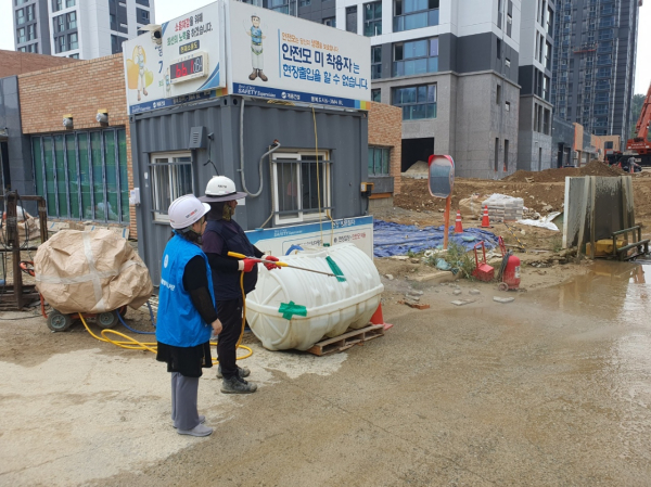 미세먼지불법감시단 활동 모습