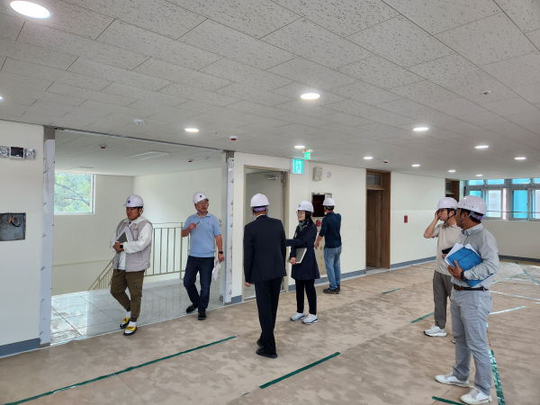 대전은어송중 교실증축 점검현장 모습