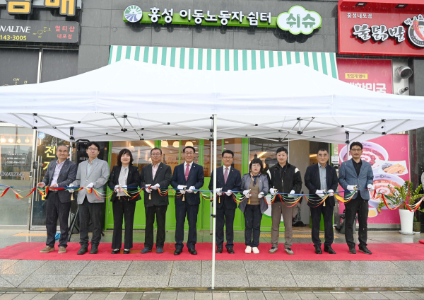 이동노동자 위한 24시간 무인 쉼터 ‘쉬슈’