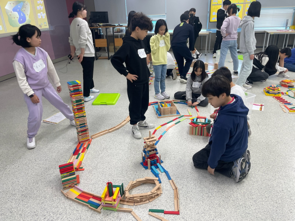 ‘찾아가는 한반도통일미래센터' 프로그램 운영 모습
