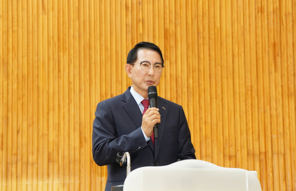 13일 부석초등학교에서 진행된 6.25 참전용사 모교 명패 증정 행사