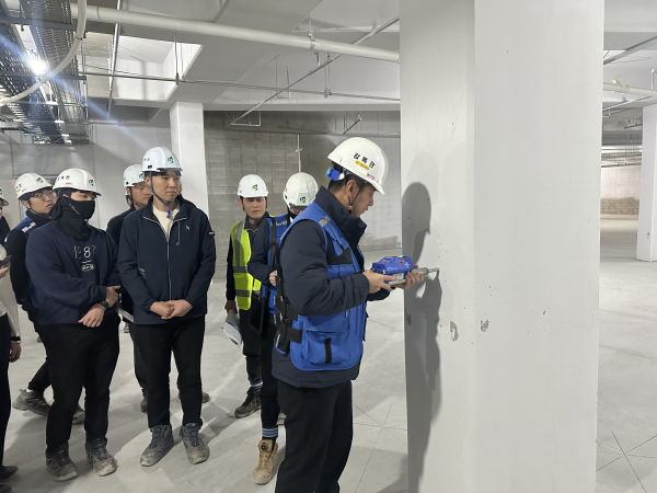 공동주택 안전품질검수단 동절기 대비 안전점검 진행 모습