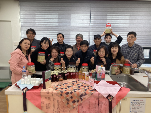 와인양조 심화교육 모습