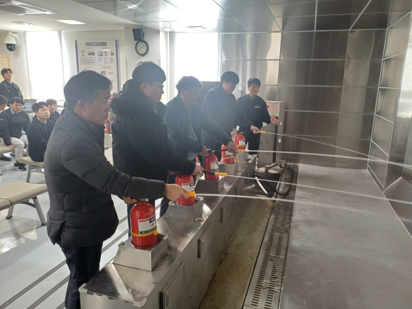 ‘2024년 직장민방위대원(직원) 안전체험교육’ 진행 모습