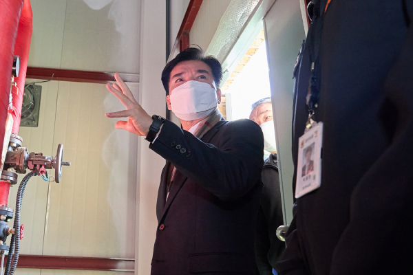 지난 10일 조일교 아산시장 권한대행 아산설화요양원 민관합동점검 모습