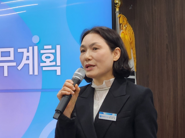 브리핑 하는 박옥남 세종시교육청 장학관