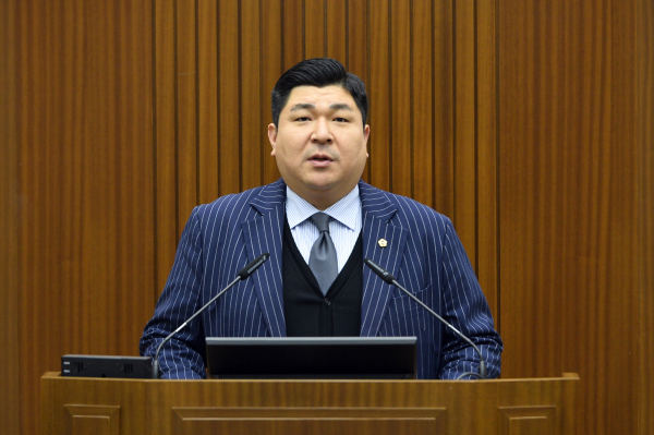 5분 발언하는 세종특별자치시의회 김영현 의원(반곡·집현·합강동, 더불어민주당)