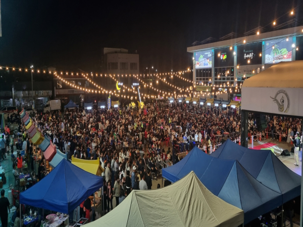 백마강 달밤야시장