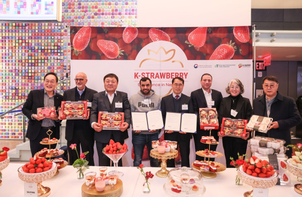 뉴욕 한국산 프리미엄 딸기 런칭쇼 현장