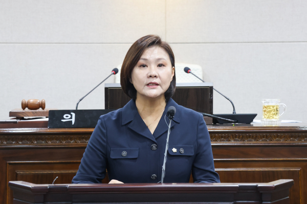 5분발언하는 최선경 의원