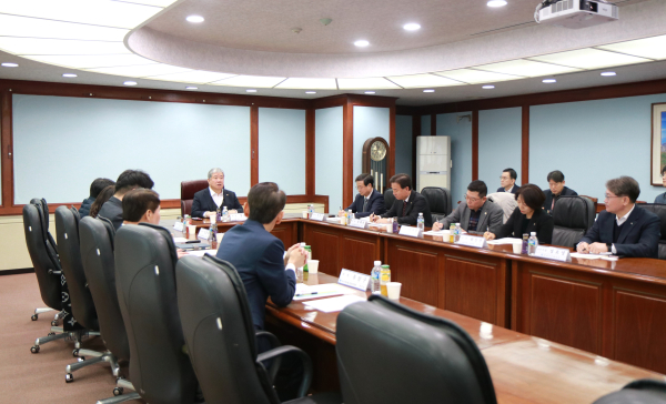 제25대 신규 의원들 초청, 오찬 간담회 진행 모습