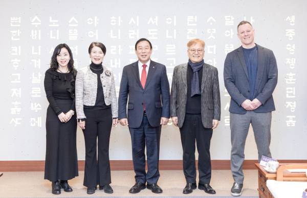 해외협력관 4명 추가 위촉식 기념사진