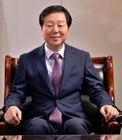 충남대 김정겸 총장