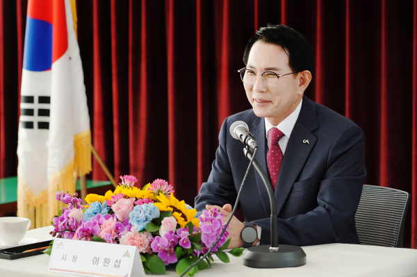 수석농공단지 운영협의회 회의실에서 진행된 수석농공단지 입주기업협의체 간담회 개최 모습