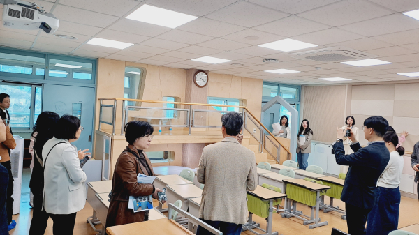 천안시 신계초등학교 공간혁신 우수학교 탐방 모습
