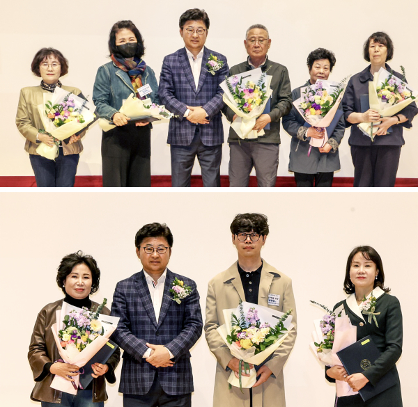 최충규 대덕구청장과 모범장애인 및 장애인 복지 유공 수상자들이 15일 대덕구청소년어울림센터에서 열린 제45회 장애인의 날 기념행사에서 표창장 수여식을 마친 후 기념 촬영