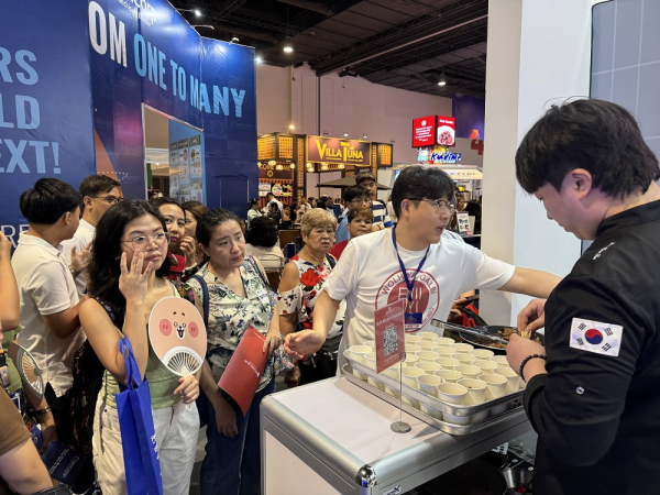 필리핀 프랜차이즈 박람회 ‘한국관’ 시식 행사