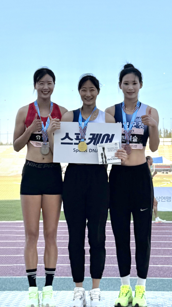 왼쪽부터 유정미(안동시청), 이희진(청양군청), 한이슬(청양군청)