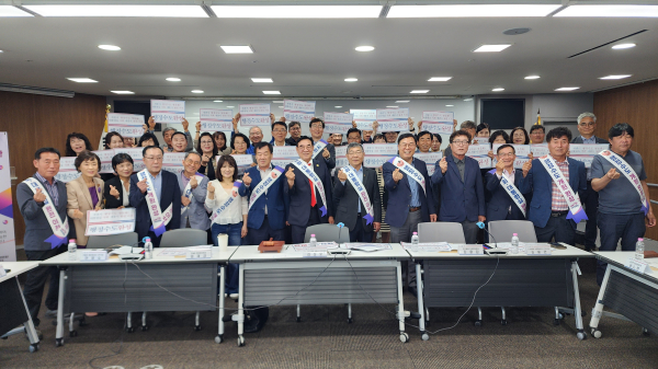 14일,세종시지부 5월 정기회의서 100만 서명운동 적극 동참 결의 단체사진