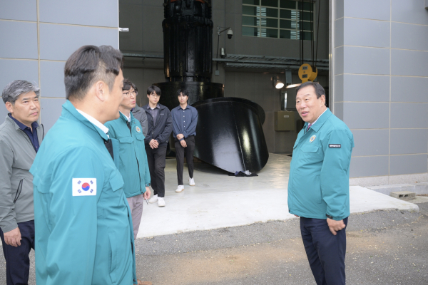 19일, 최민호 시장, 여름철 풍수해 자연재난에 선제적으로 대응 현장 점검 모습