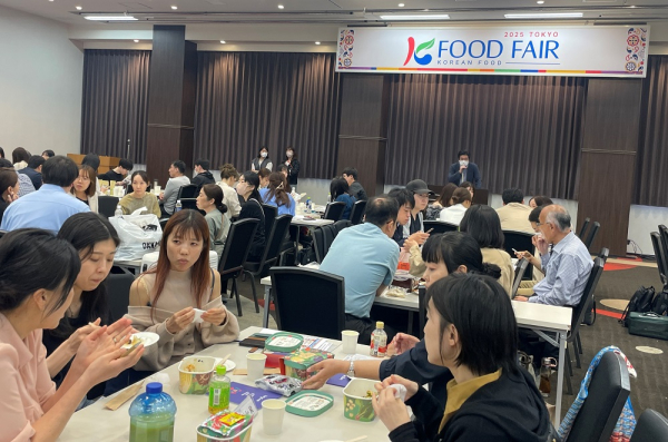 도쿄 K-푸드페어 소비자품평회 전경