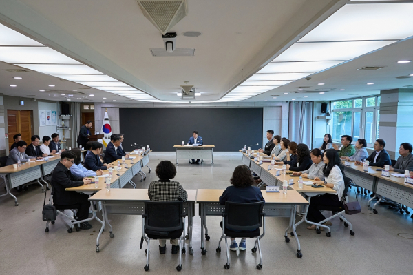 ‘대한주택관리사협회 충남도회 및 아산지부’ 간담회 모습