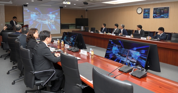 ETRI-KT텔레캅의 안전조치용 저전력 3차원 복합측위 기술협력 MOU 협약식