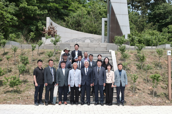 소난지도 의병항쟁 추모식 개최 기념사진